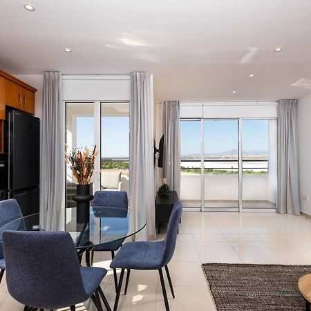 The Saline Views Makenzy Apartment Larnaca Exterior photo